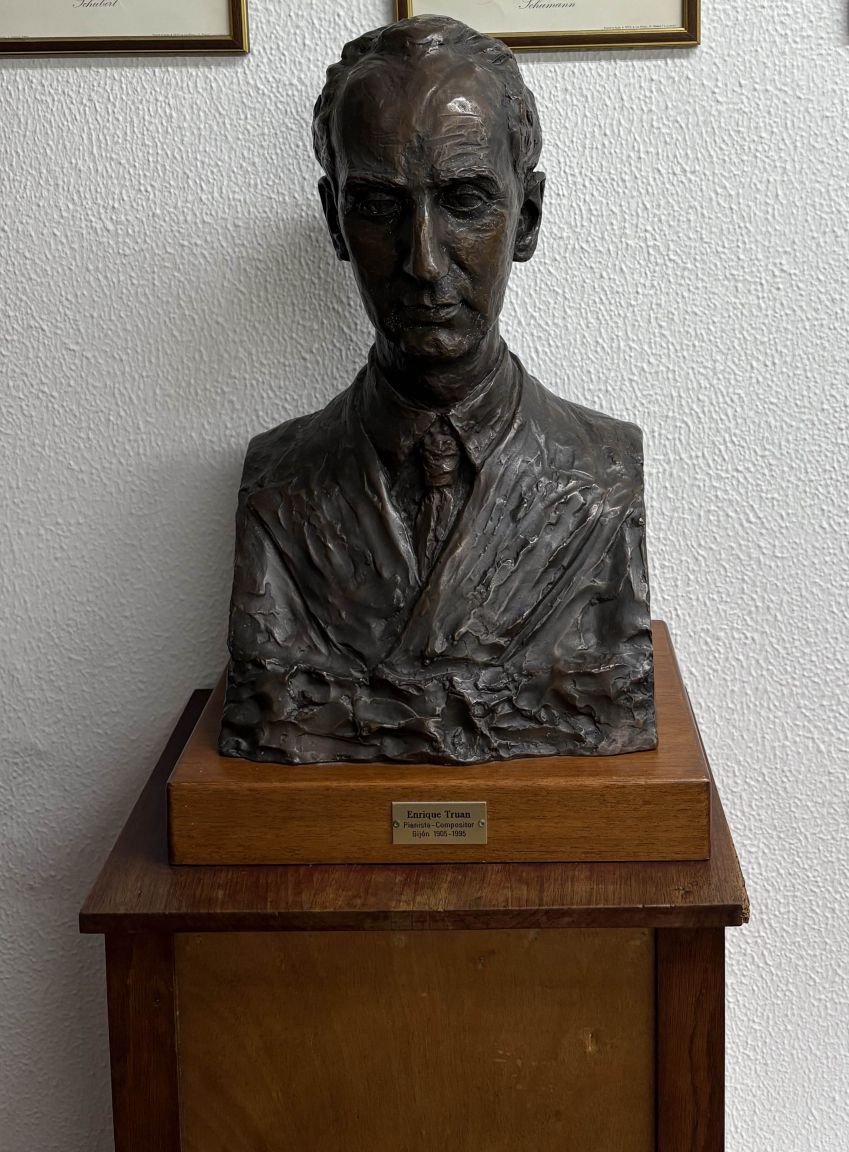 Bienvenidos a la Escuela de Música Enrique Truan